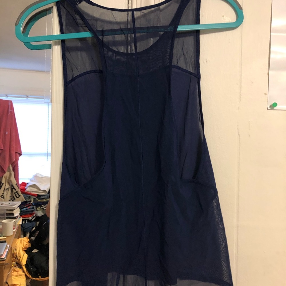LULULEMON semisheer tank